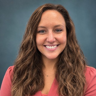 Alyssa Garcia, Administration
