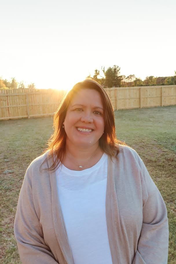 Tara Nichols, Administration